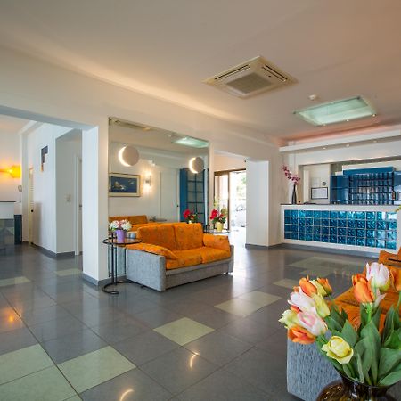 Flisvos Hotel 托隆 外观 照片