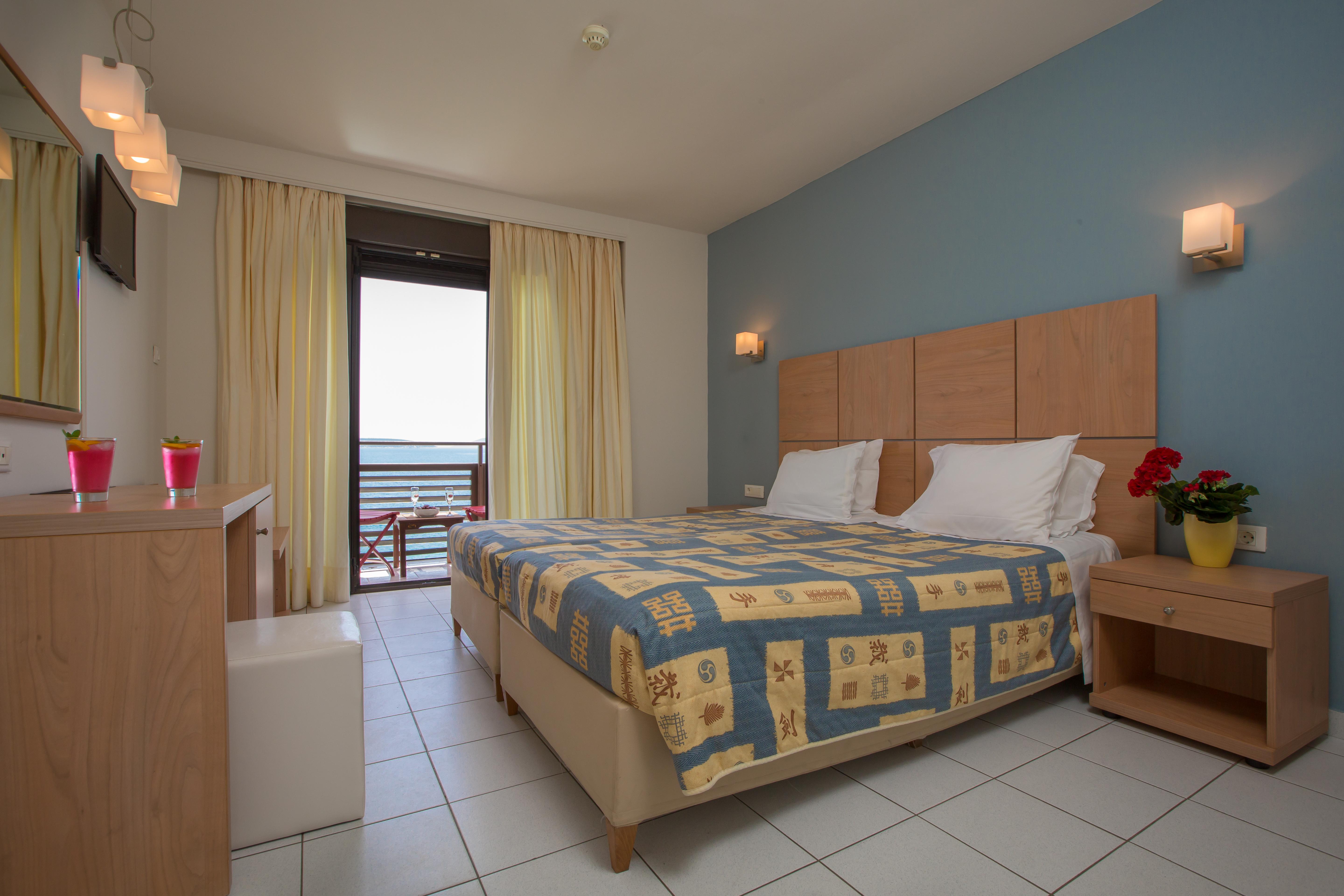 Flisvos Hotel 托隆 外观 照片