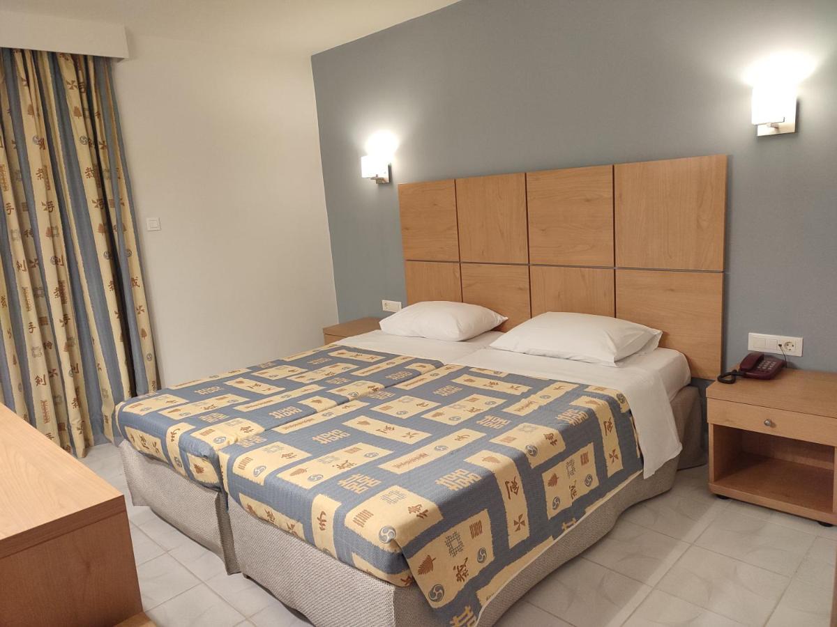 Flisvos Hotel 托隆 外观 照片