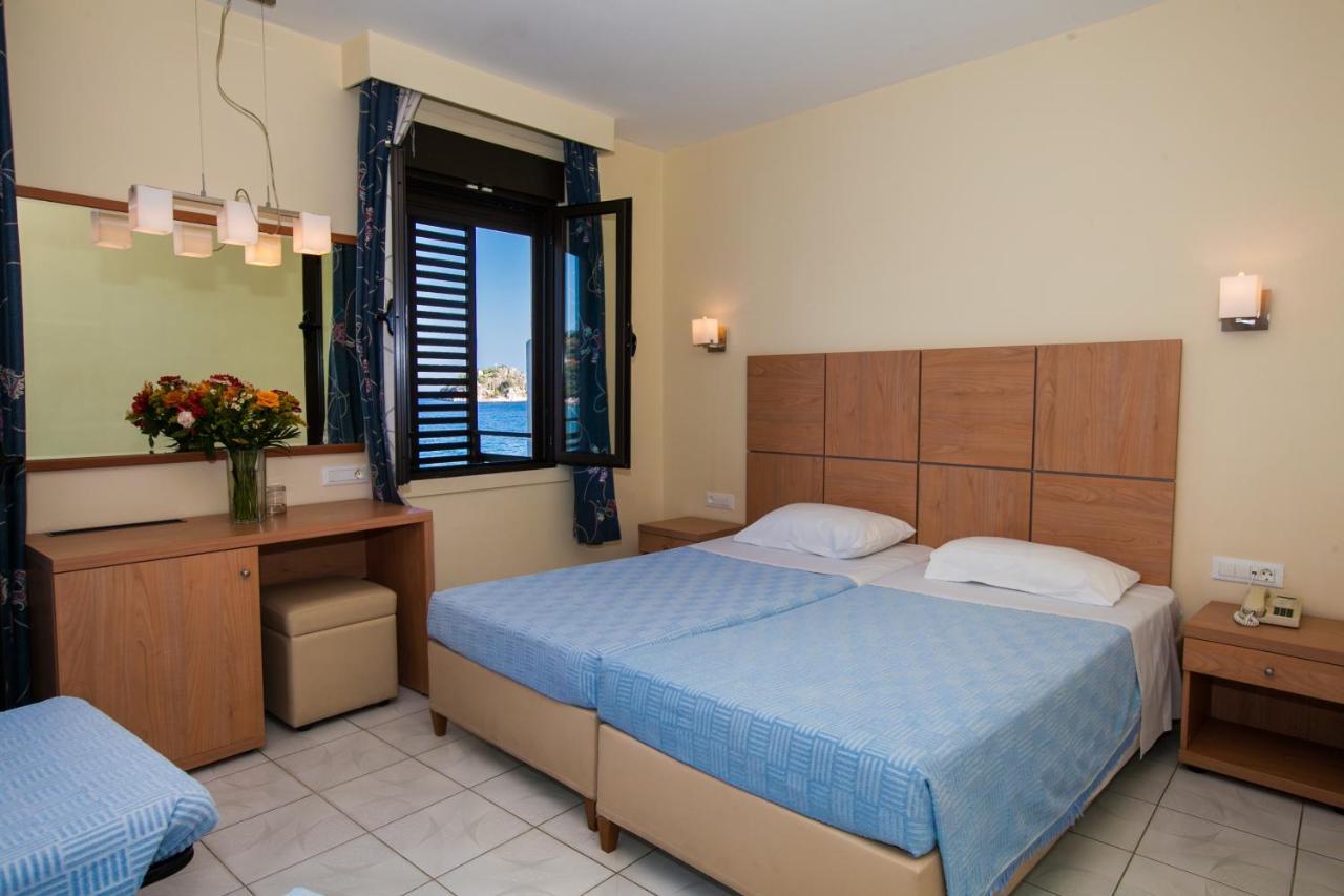 Flisvos Hotel 托隆 外观 照片